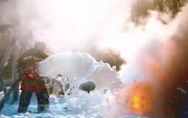 泡沫滅火劑 泡沫滅火劑